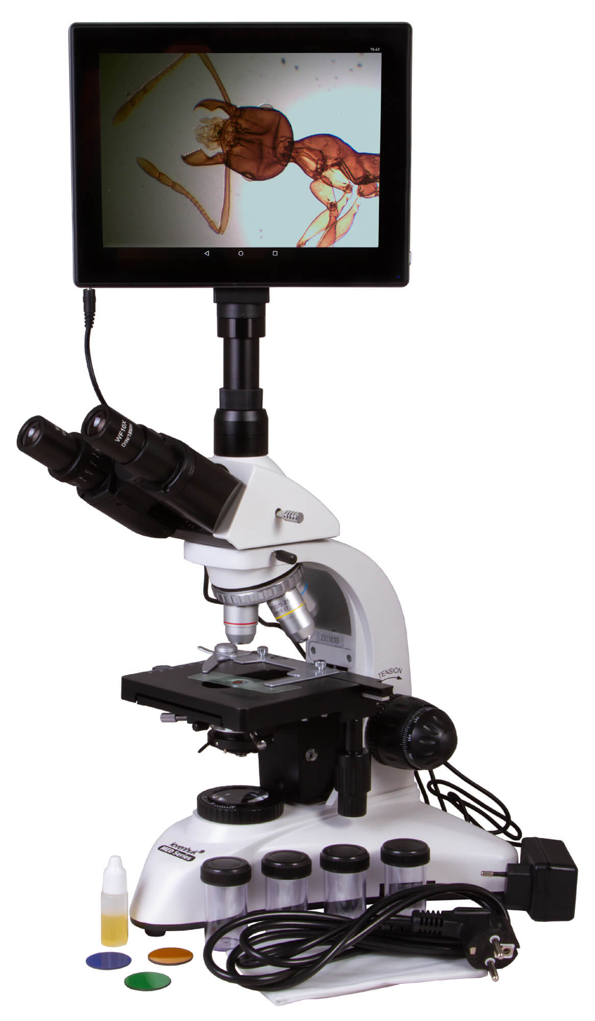 Digitálny trinokulárny mikroskop Levenhuk MED D20T LCD