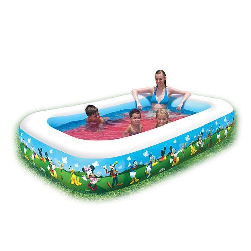 Decký bazénik určený pre viac osôb s potlačou mickey mouse.